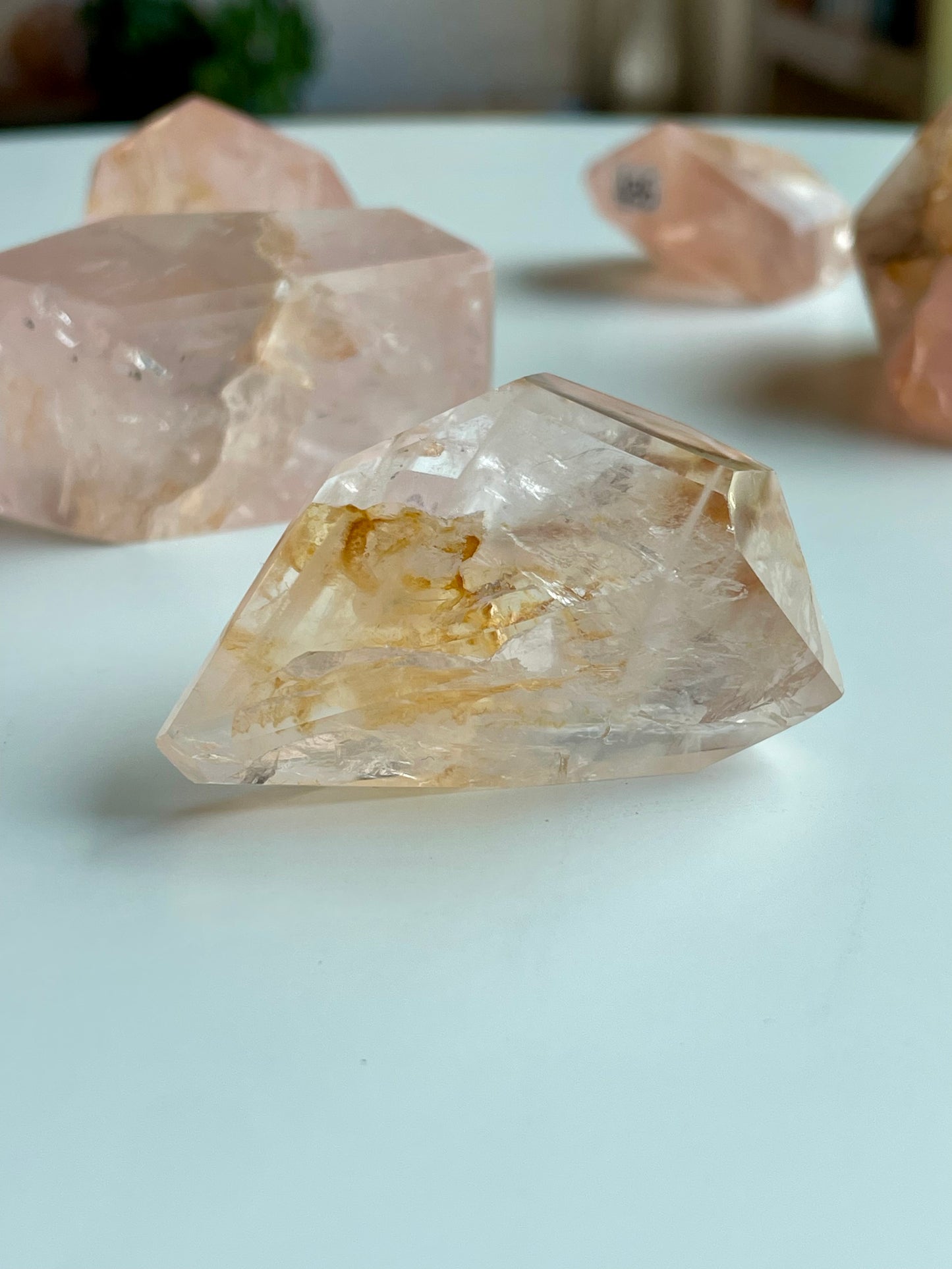 Rose quartz with golden healer – GHRQ06