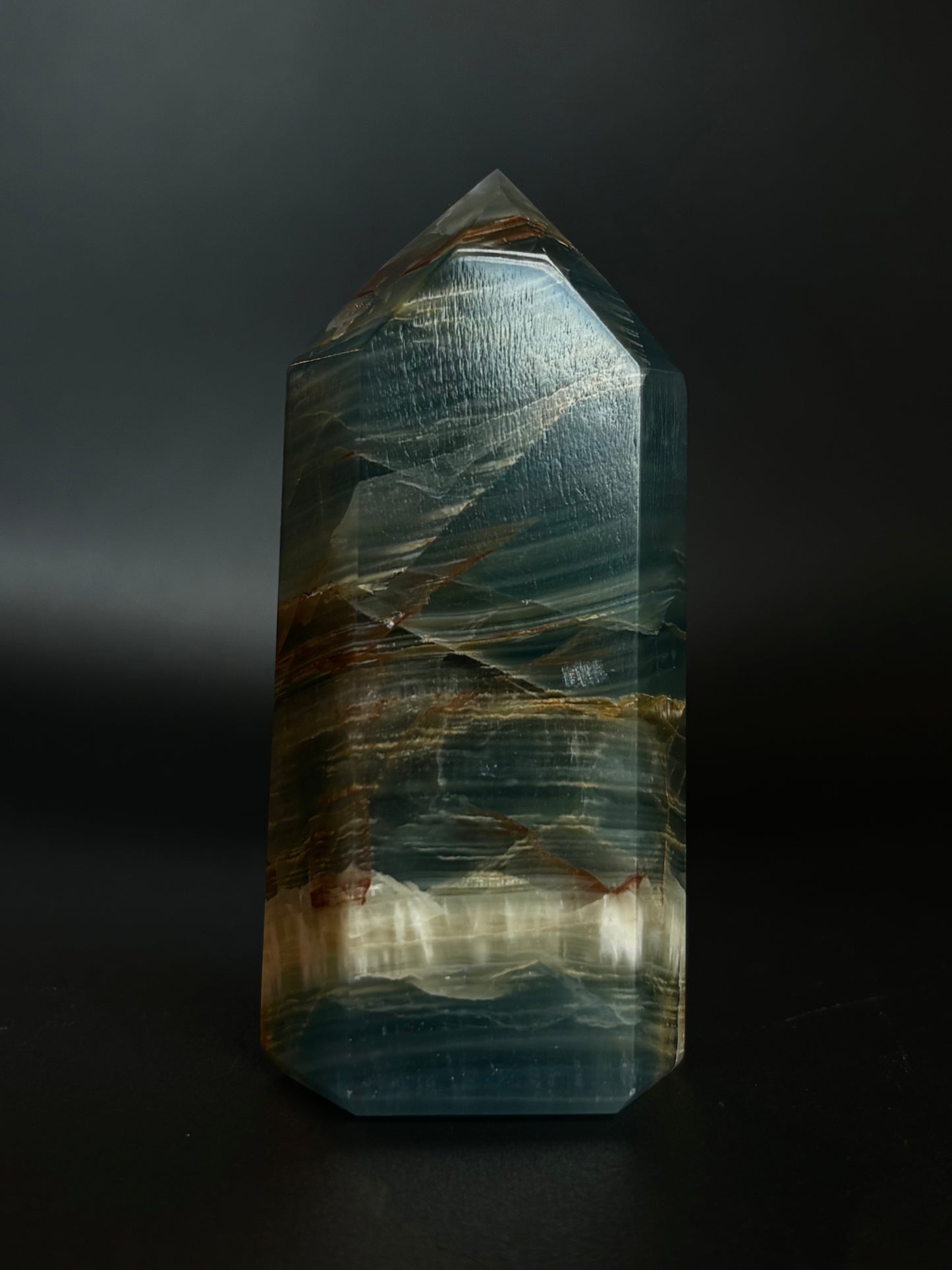 Brazilian Blue Onyx Tower : BOT07