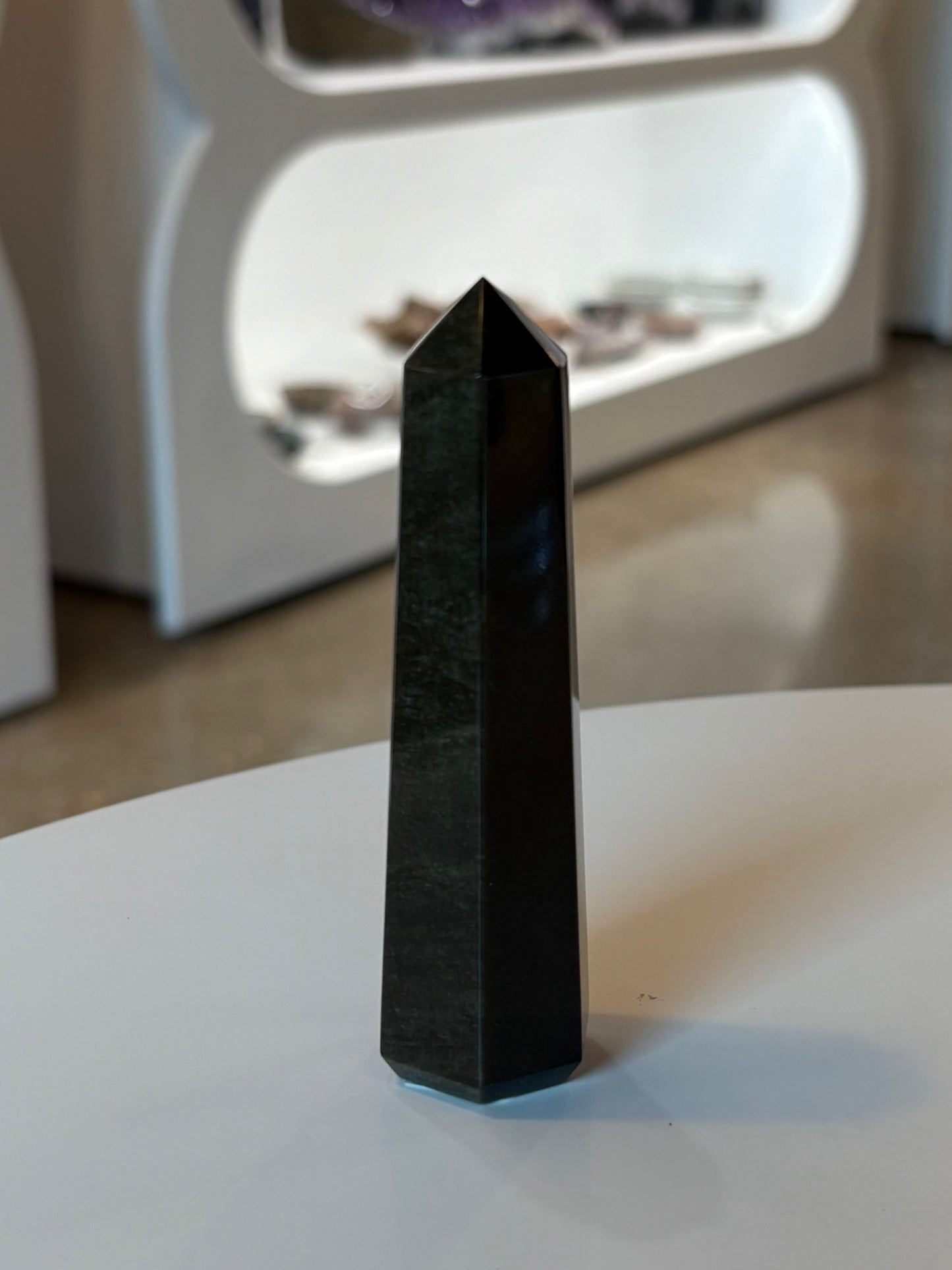 Gold Sheen Obsidian Tower : O5