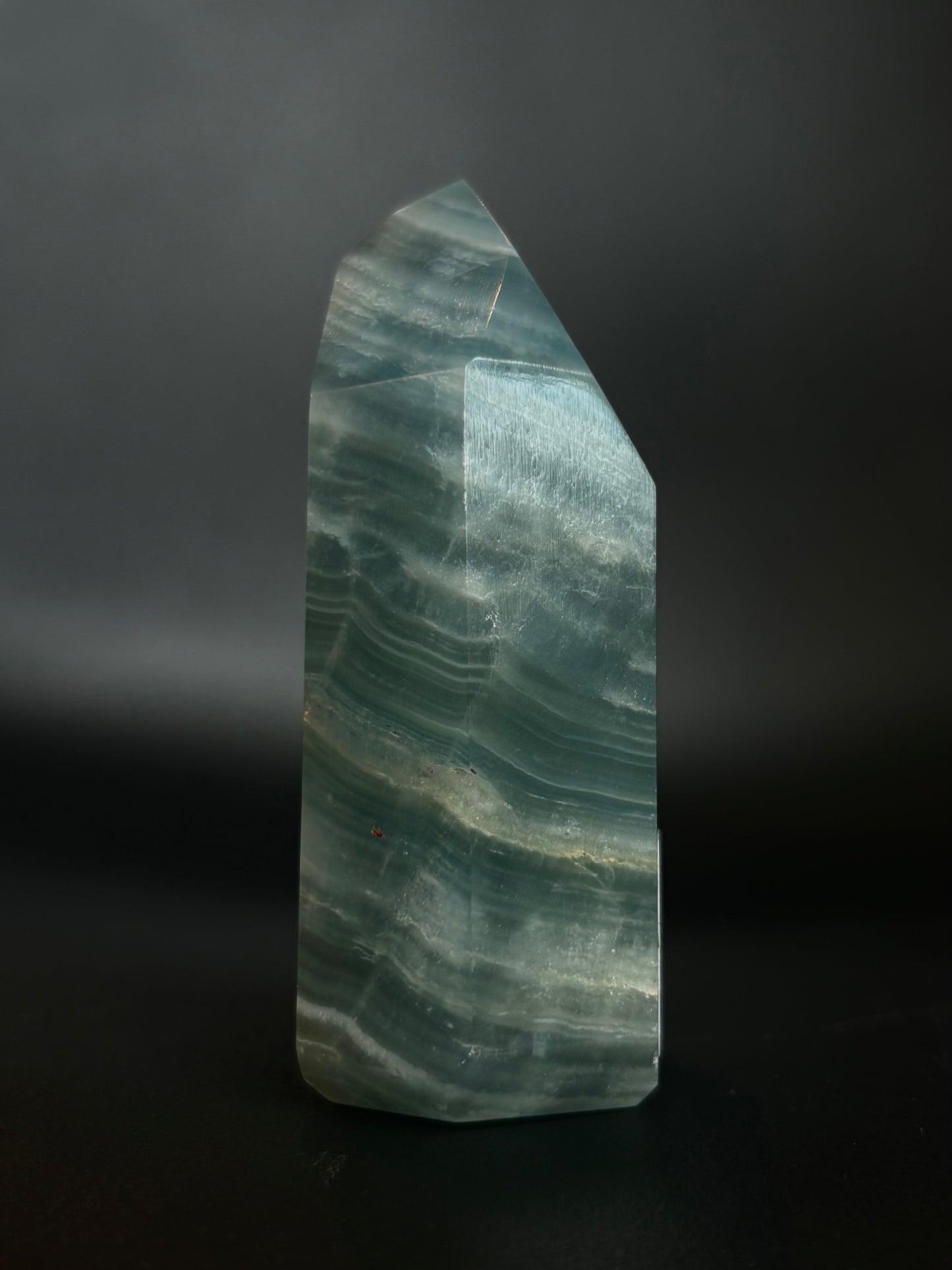 Brazilian Blue Onyx Tower : BOT05