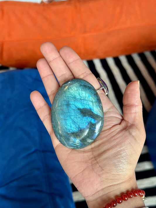 High Flash Labradorite Palm Stone