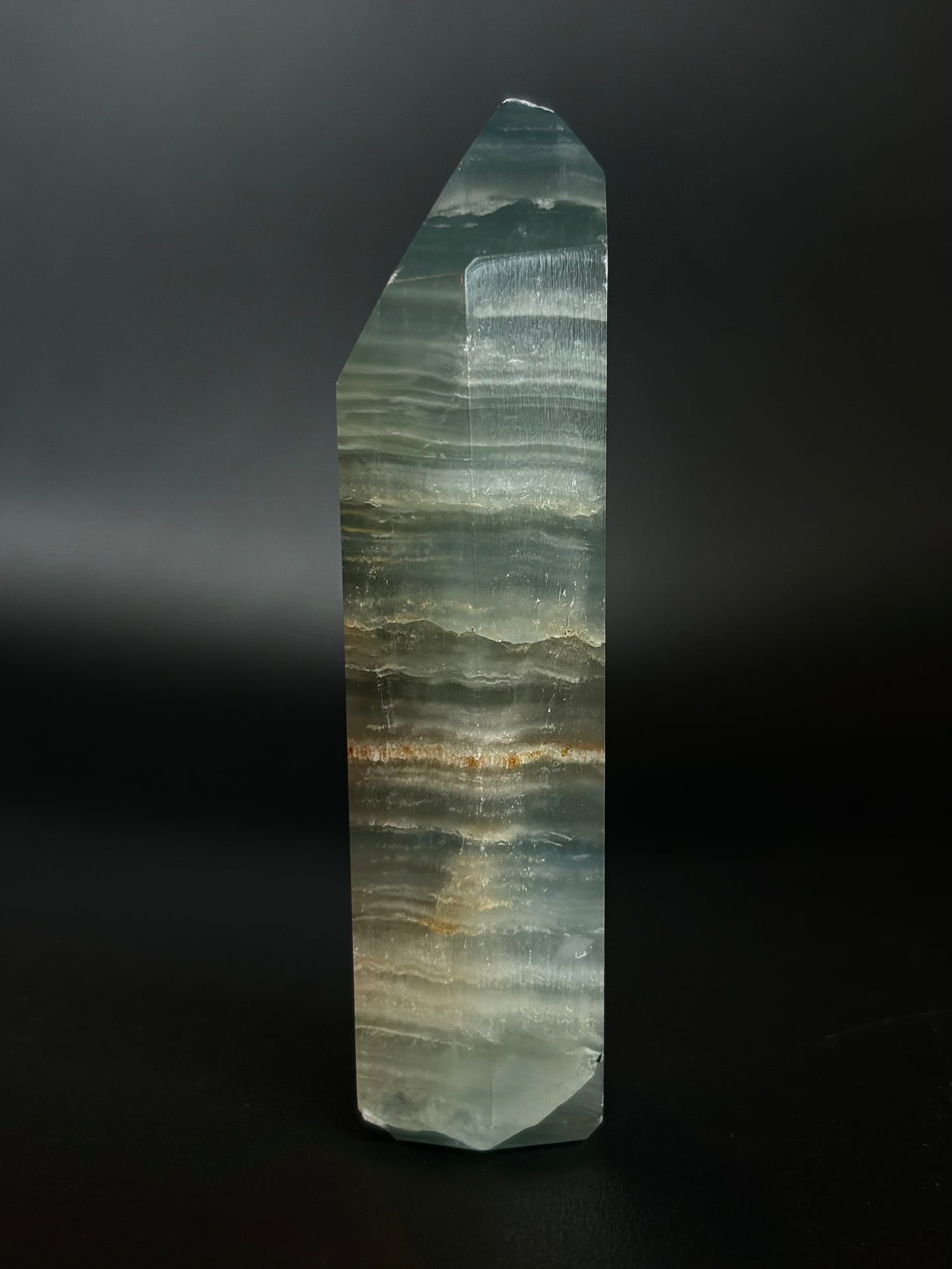 Brazilian Blue Onyx Tower : BOT08