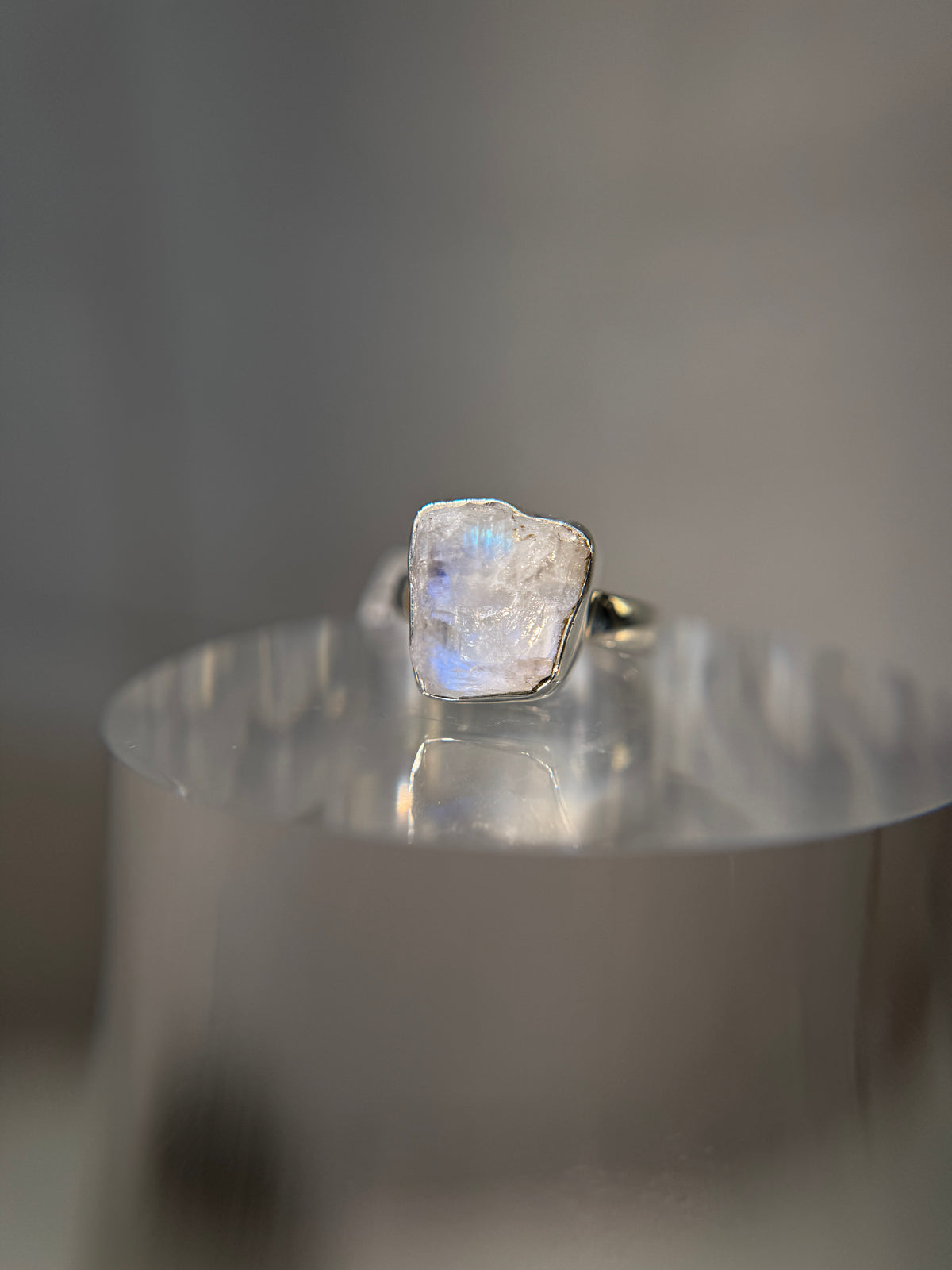 Blue Flash Moonstone Sterling Silver Ring Size 5