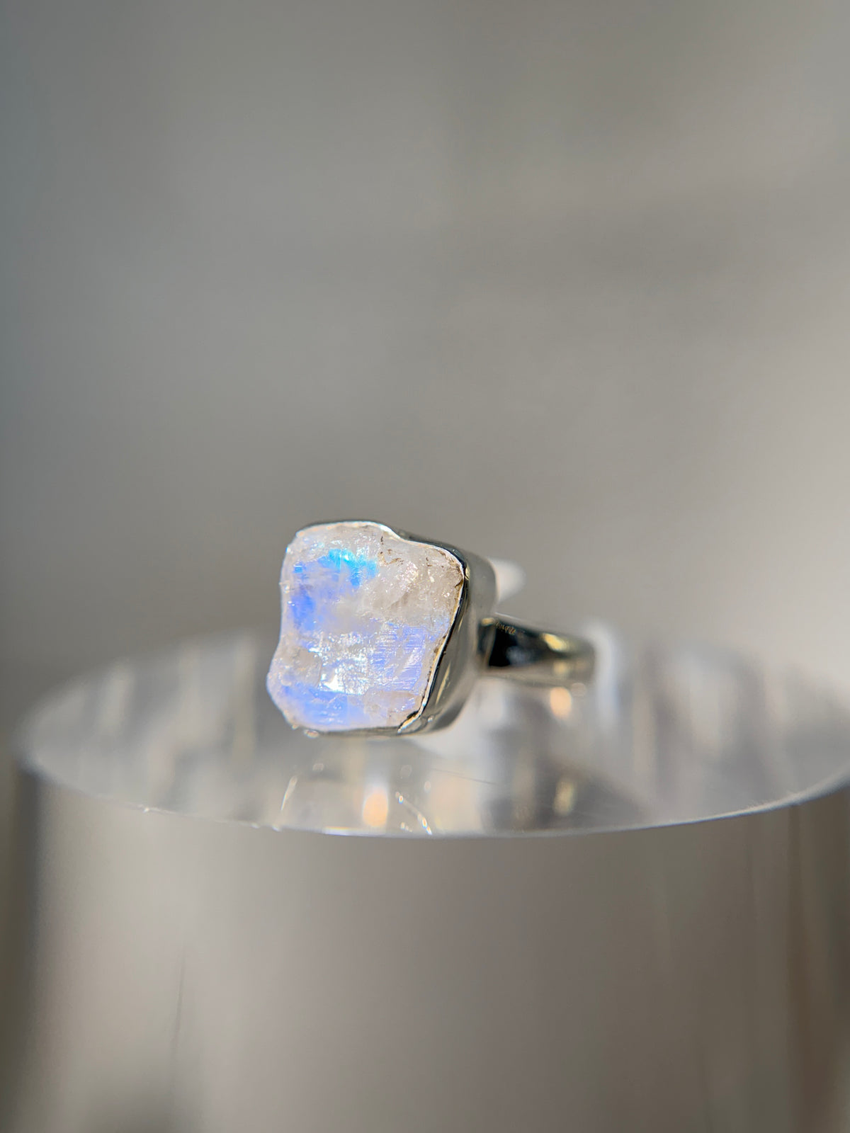 Blue Flash Moonstone Sterling Silver Ring Size 5