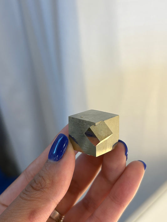 Spanish Cubic Pyrite : CA