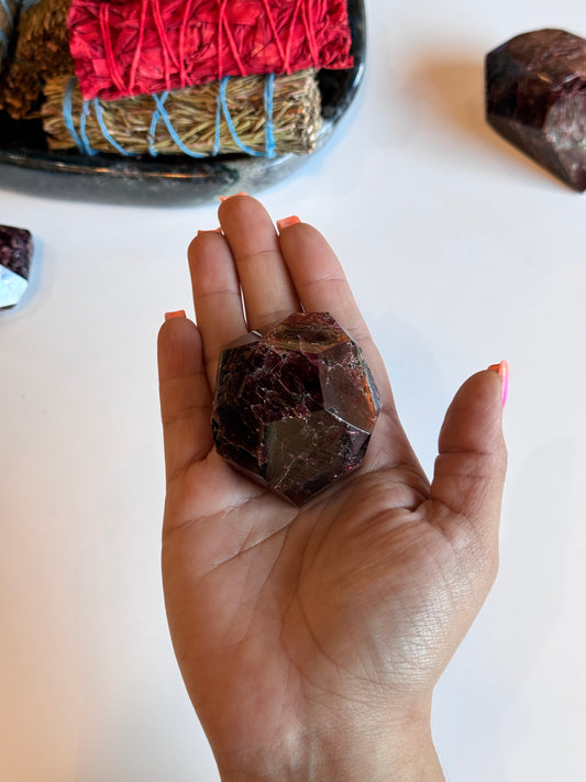 Rhodolite Garnet