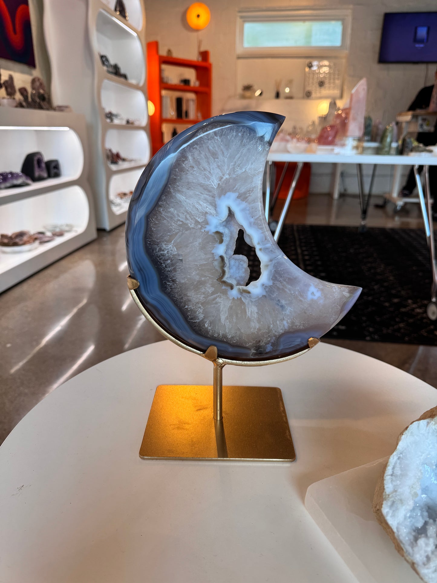 Agate crescent moon on custom stand