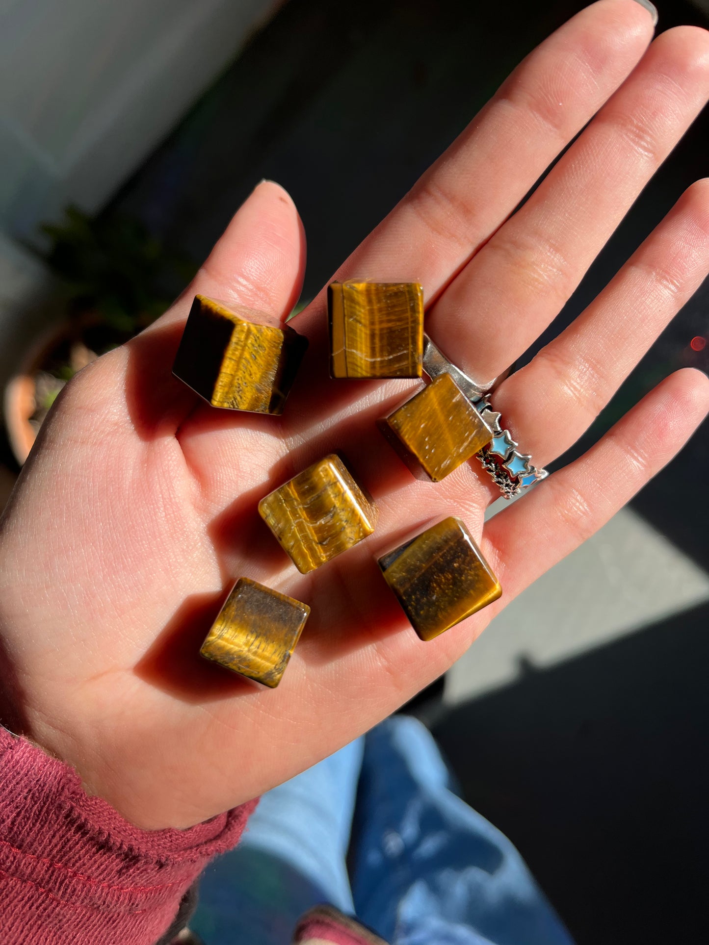 Tigers Eye Cube