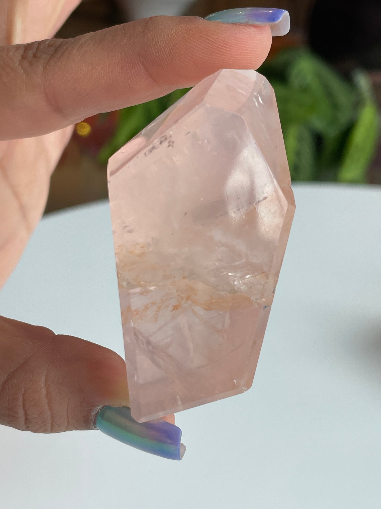 Rose quartz with golden healer – GHRQ05