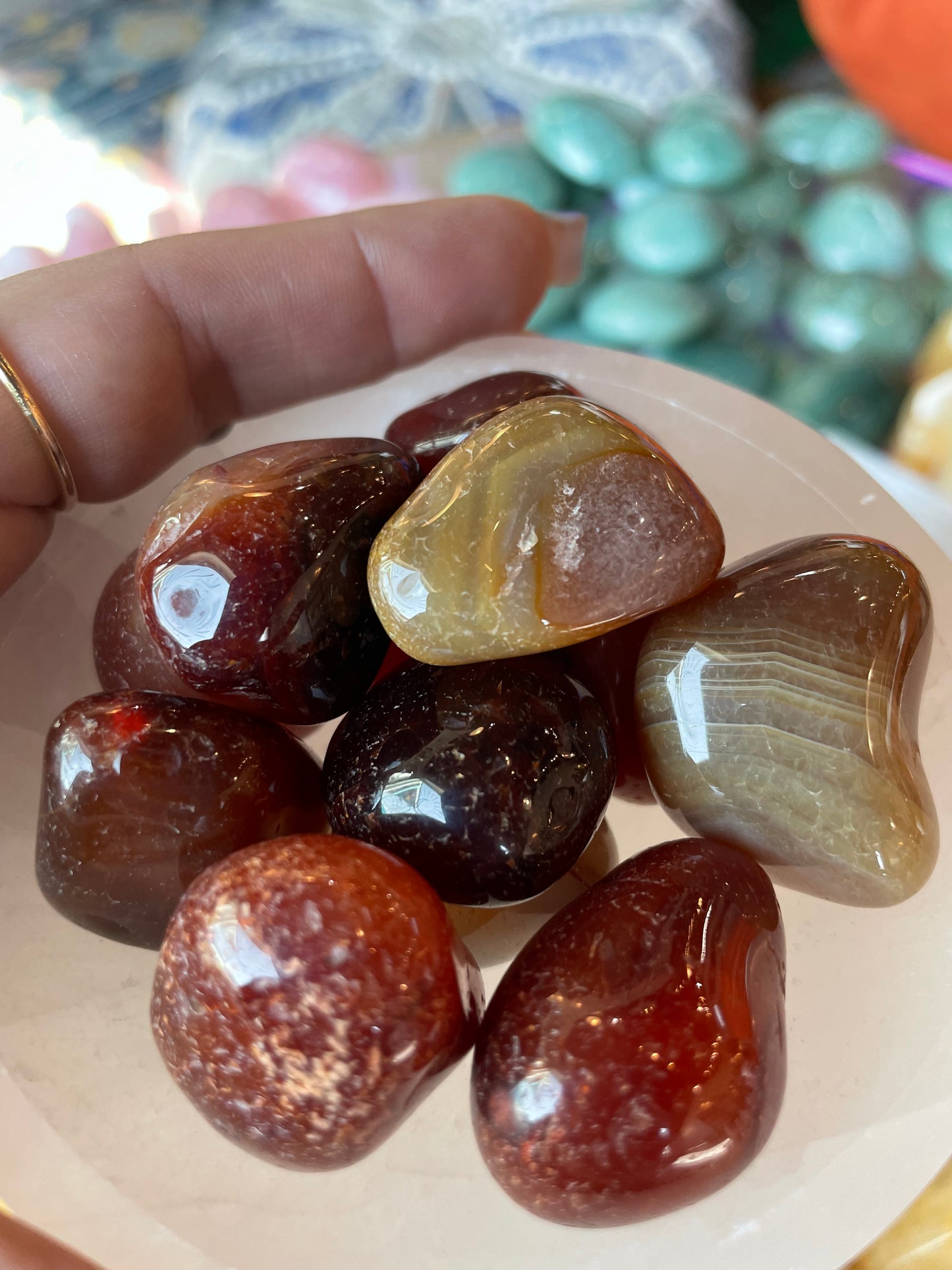 Medium Carnelian Tumbled Crystals