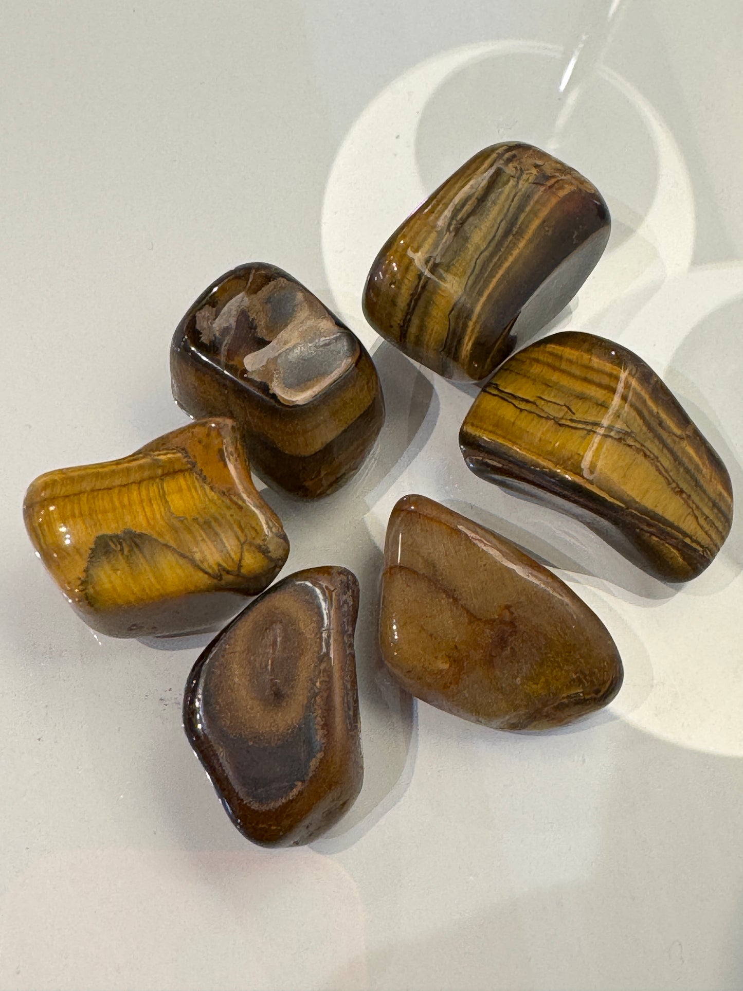 Medium Tigers Eye Tumbled