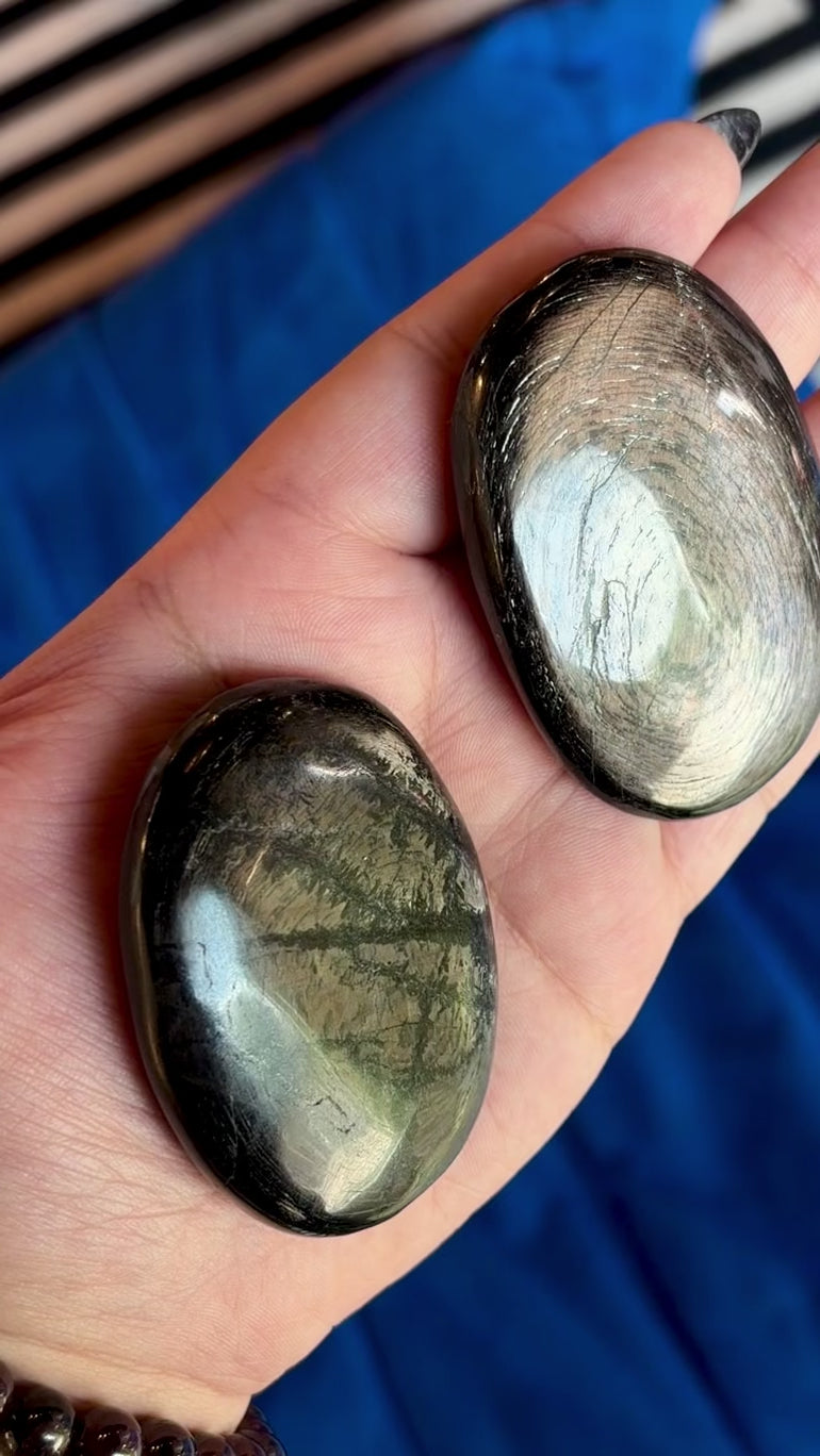 Hypersthene Palm Stones