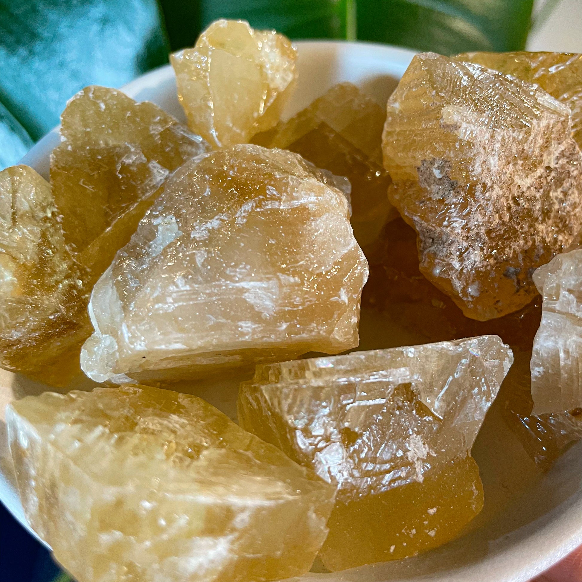 Rough Honey Calcite - Luna Metaphysical
